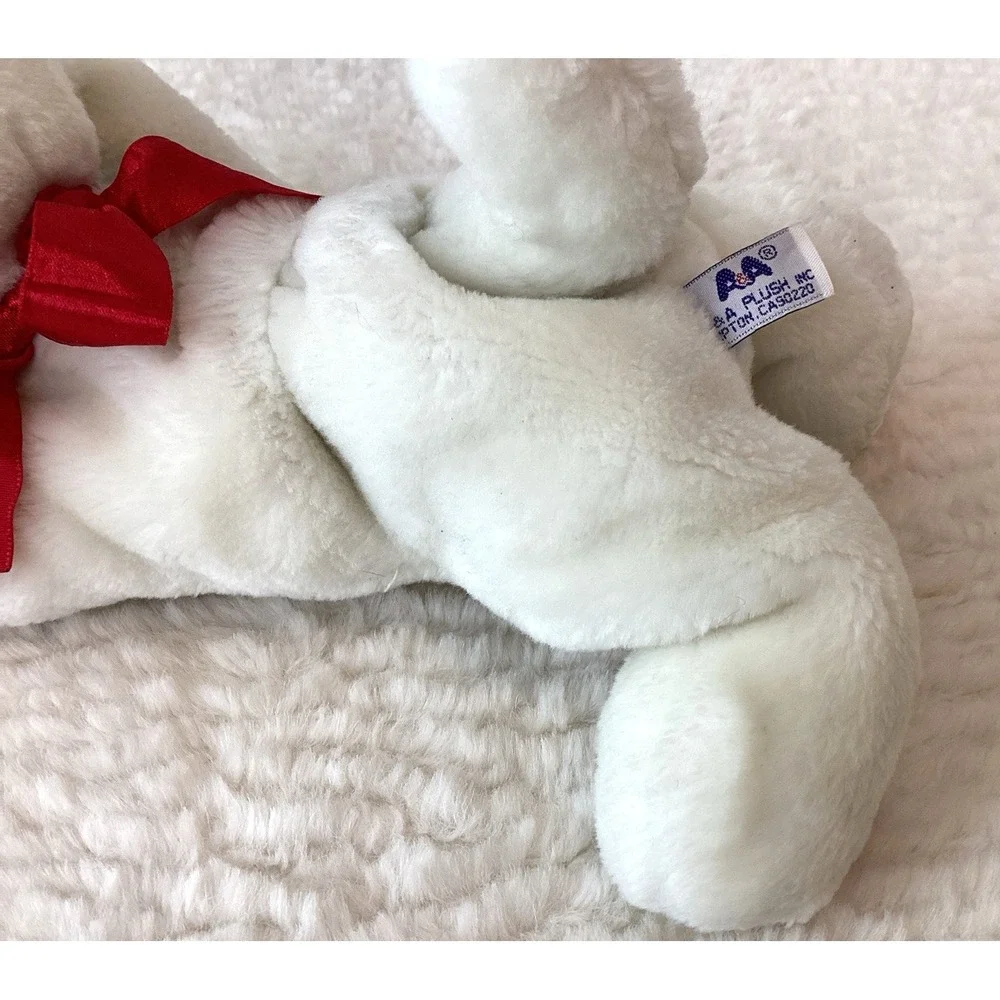 VTG Plush Dog Beagle Bassett Hound Puppy Dog Eyes Stuffed Animal Snuggly Laying